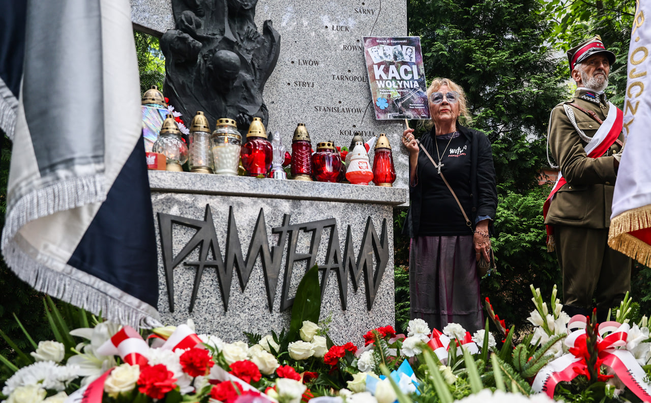 Волинська трагедія в українських і польських медіа